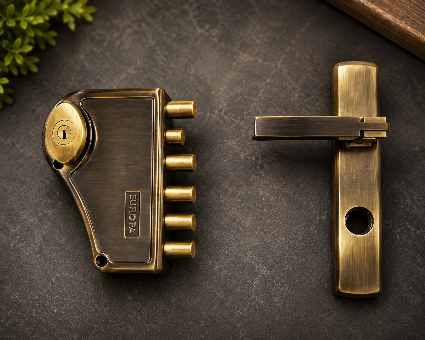 Europa H347AB Hexabolt Left-Hand (Gold Knob & AB Body, Both Side Key & Handle) - Main Door Lock with 5 Dead + 1 Latch Bolt